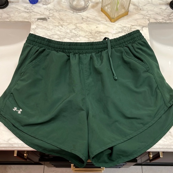 Under Armour Pants - Under Armour shorts